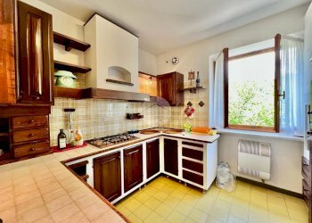 Three-room apartment Frazione Lusiana, Traves - photo 9