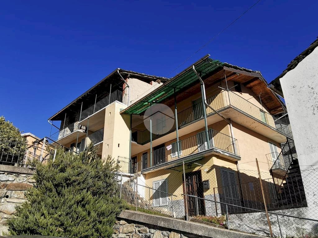 Independent house Via Fontana, Traves - photo 1