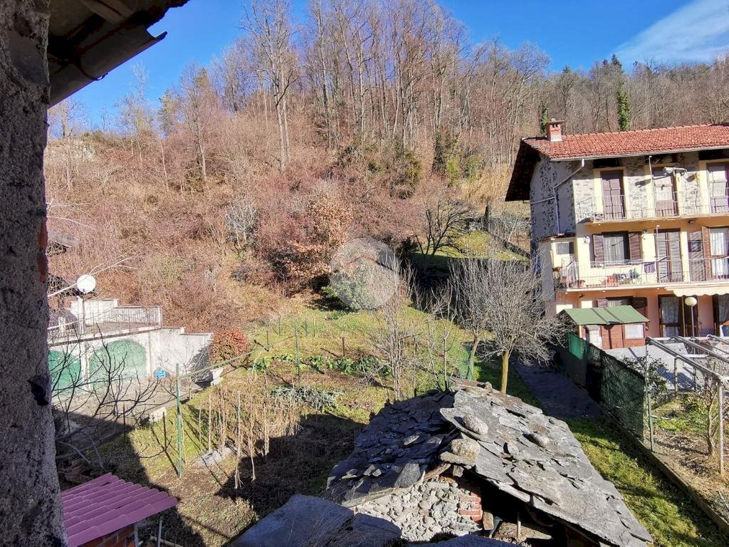 Casa indipendente Frazione Grangia, Traves - foto 2