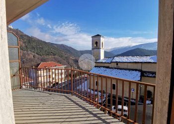 Trilocale Piazza caduti, Traves - foto 4