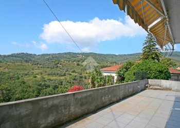 Two-room apartment Regione Avreghi, Cipressa - photo 6