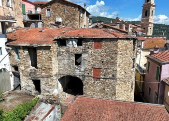 Casa semi indipendente Via Cristoforo Colombo, Pietrabruna - foto 4