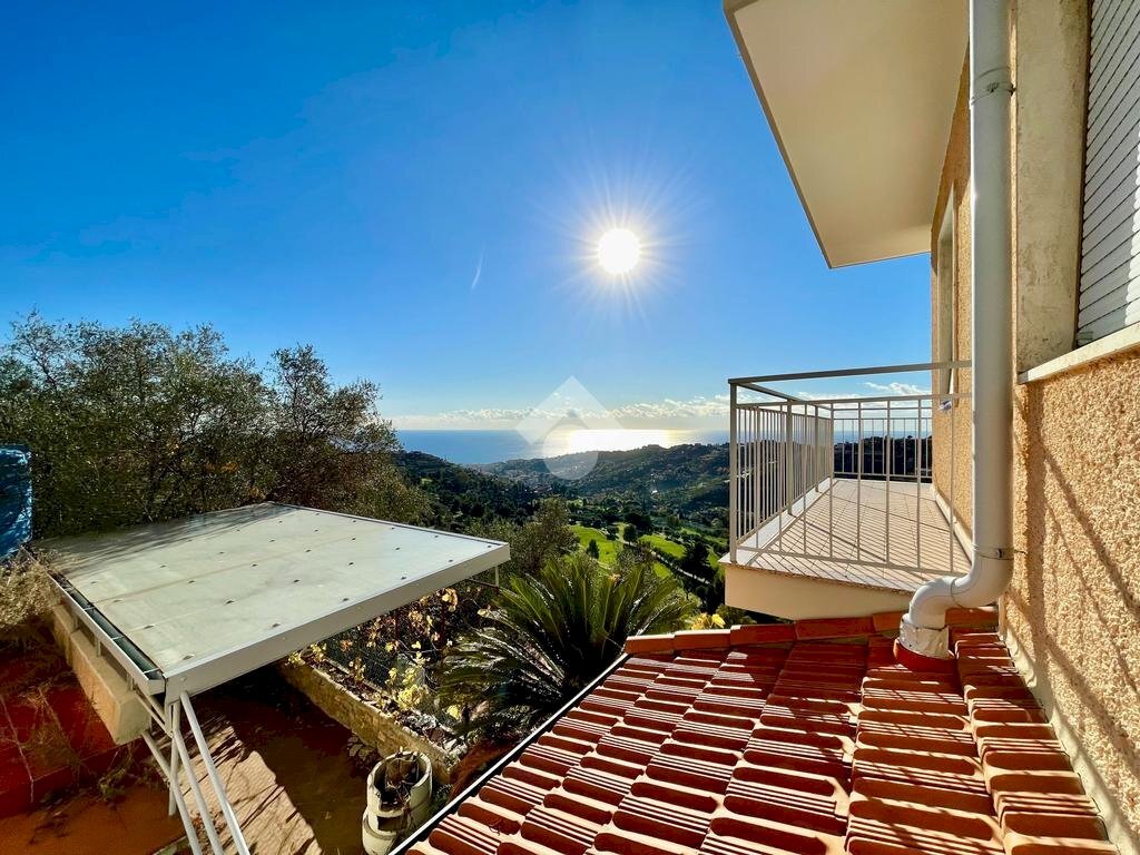 Casa indipendente Strada Sen. E. Marsaglia, Sanremo - foto 2