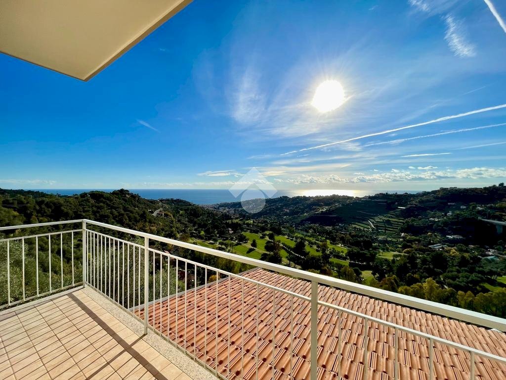 Casa indipendente Strada Sen. E. Marsaglia, Sanremo - foto 3