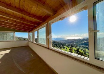 Casa indipendente Strada Sen. E. Marsaglia, Sanremo - foto 1