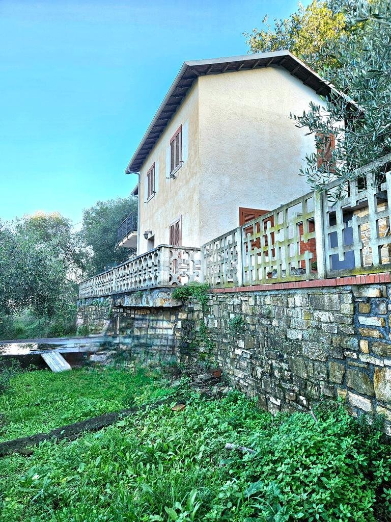 Casa indipendente via Ortopino, Diano Marina - foto 1