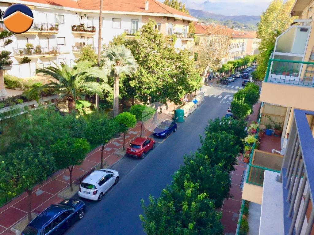 Trilocale corso roma, Diano Marina - foto 1