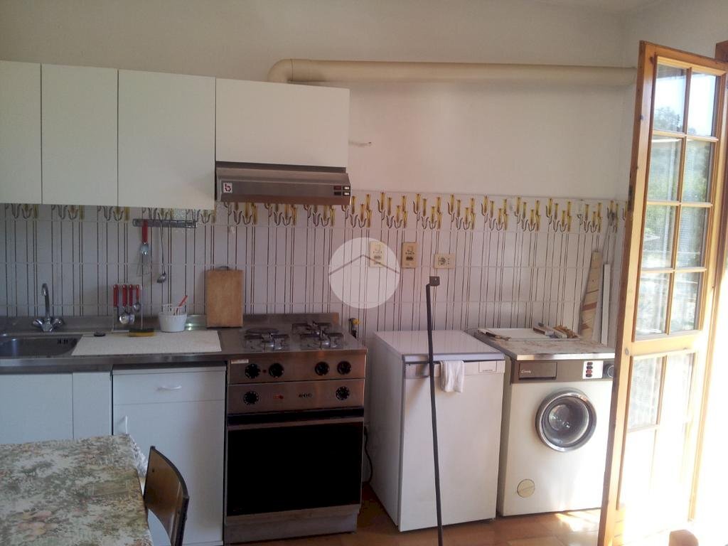 Two-room apartment via Della Chiesa, Diano Arentino - photo 3