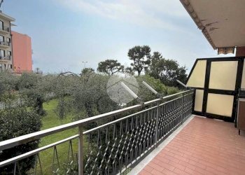 Two-room apartment Via degli Oleandri, Diano Marina - photo 5