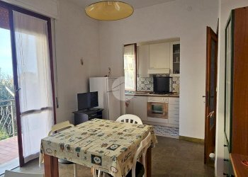 Two-room apartment Via degli Oleandri, Diano Marina - photo 7