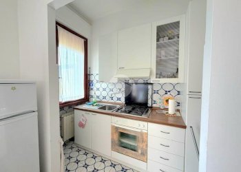 Two-room apartment Via degli Oleandri, Diano Marina - photo 22