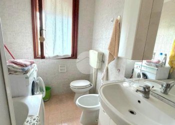 Two-room apartment Via degli Oleandri, Diano Marina - photo 26