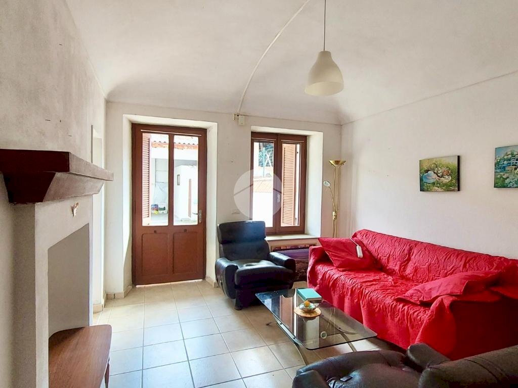 Semi-detached house Vicolo Chioso, Caravino - photo 3