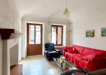 Semi-detached house Vicolo Chioso, Caravino - photo 3