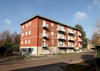 Four-room apartment Valsamoggia - photo 1