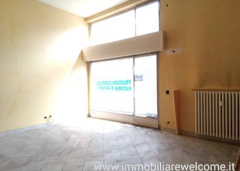 Stanza non arredata - Negozio via San Sebastiano, 77, Parabiago - foto 11