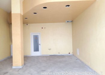 Stanza non arredata - Negozio via San Sebastiano, 77, Parabiago - foto 22