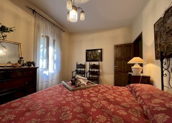 IMG_7720.JPG - Villa Villafranca in Lunigiana - foto 14