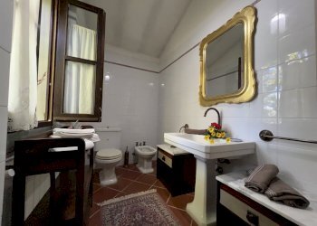 IMG_7737.JPG - Villa Villafranca in Lunigiana - foto 27