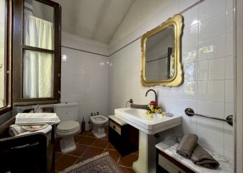 IMG_7741.JPG - Villa Villafranca in Lunigiana - foto 29