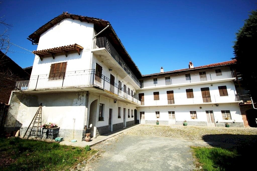 Casa indipendente via delle scuole, Castellamonte - foto 2