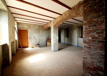 Independent house via delle scuole, Castellamonte - photo 9