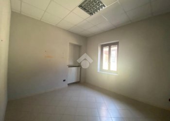 Quadrilocale Via Guglielmo Marconi, Chieri - foto 8