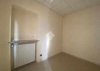 Quadrilocale Via Guglielmo Marconi, Chieri - foto 9