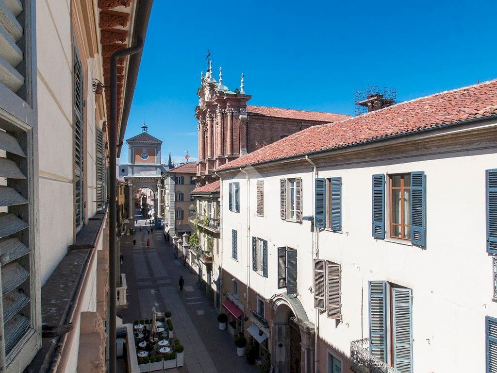 Appartamento via vittorio emanuele, Chieri - foto 1