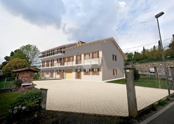 Three-room apartment Via piane, Azeglio - photo 12