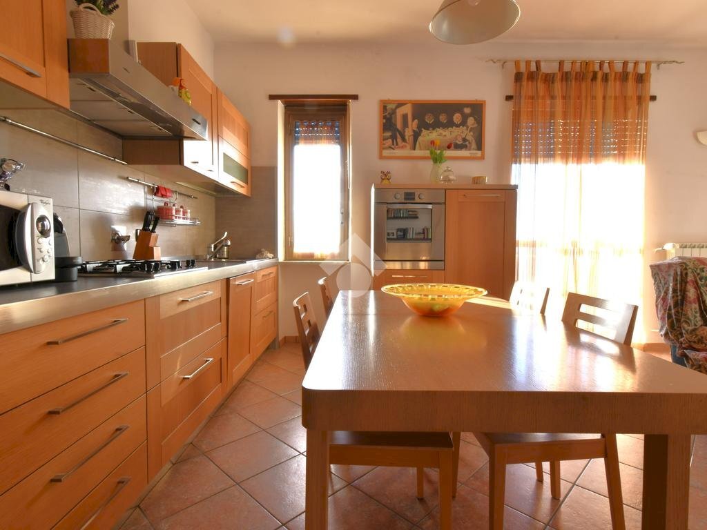 Trilocale Via Belli, La Loggia - foto 1