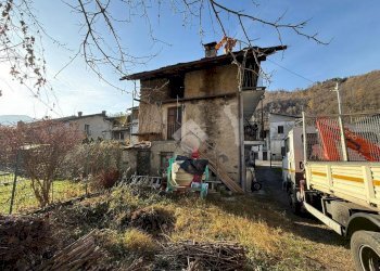 Semi-detached house frazione frazione grangia, Traves - photo 15