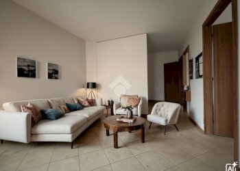 Three-room apartment Via Cerutti, None - photo 1