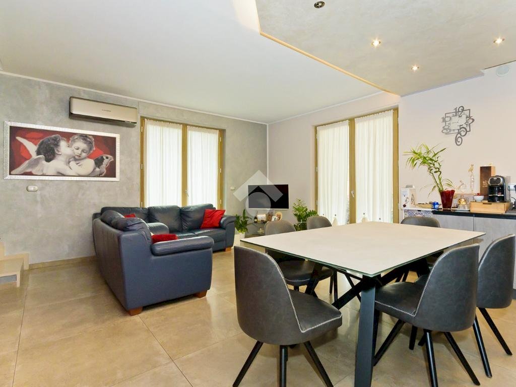 Four-room apartment Corso vittorio emanuele, Andezeno - photo 2