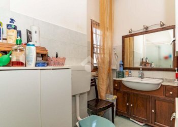 Quadrilocale Via Torino, San Francesco al Campo - foto 8