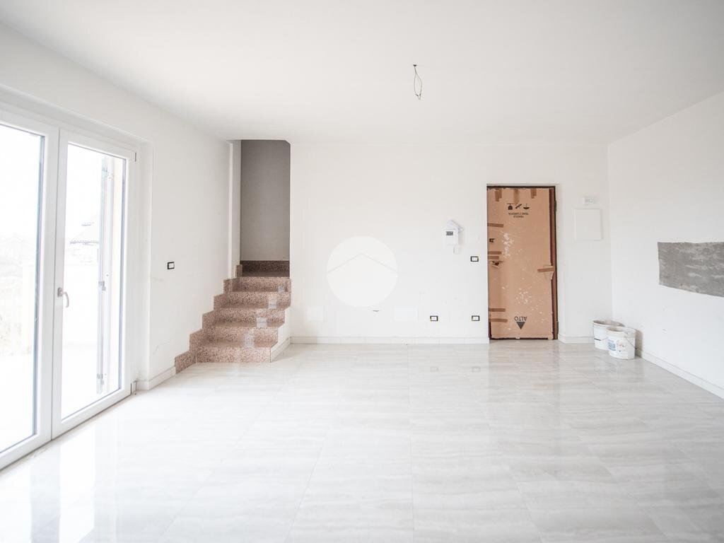 Four-room apartment Via Pordenone, Volvera - photo 2