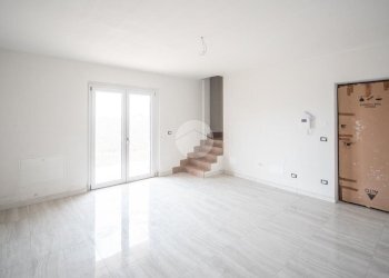 Quadrilocale Via Pordenone, Volvera - foto 1