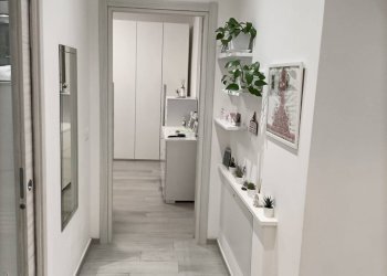 Four-room apartment Via Manara, San Benedetto del Tronto - photo 2