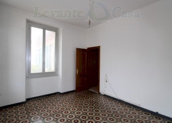 012 - Stanza 2 (5).jpg - Apartment Uscio - photo 10