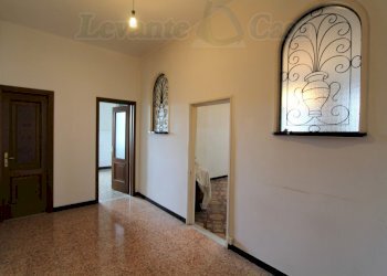015 - Ingresso (5).jpg - Apartment Uscio - photo 13