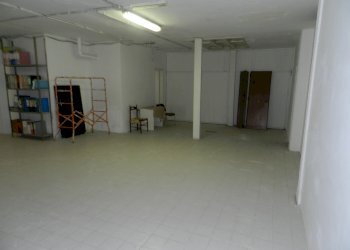 deposito - Show room Via degli Abeti 29, Roma - foto 4