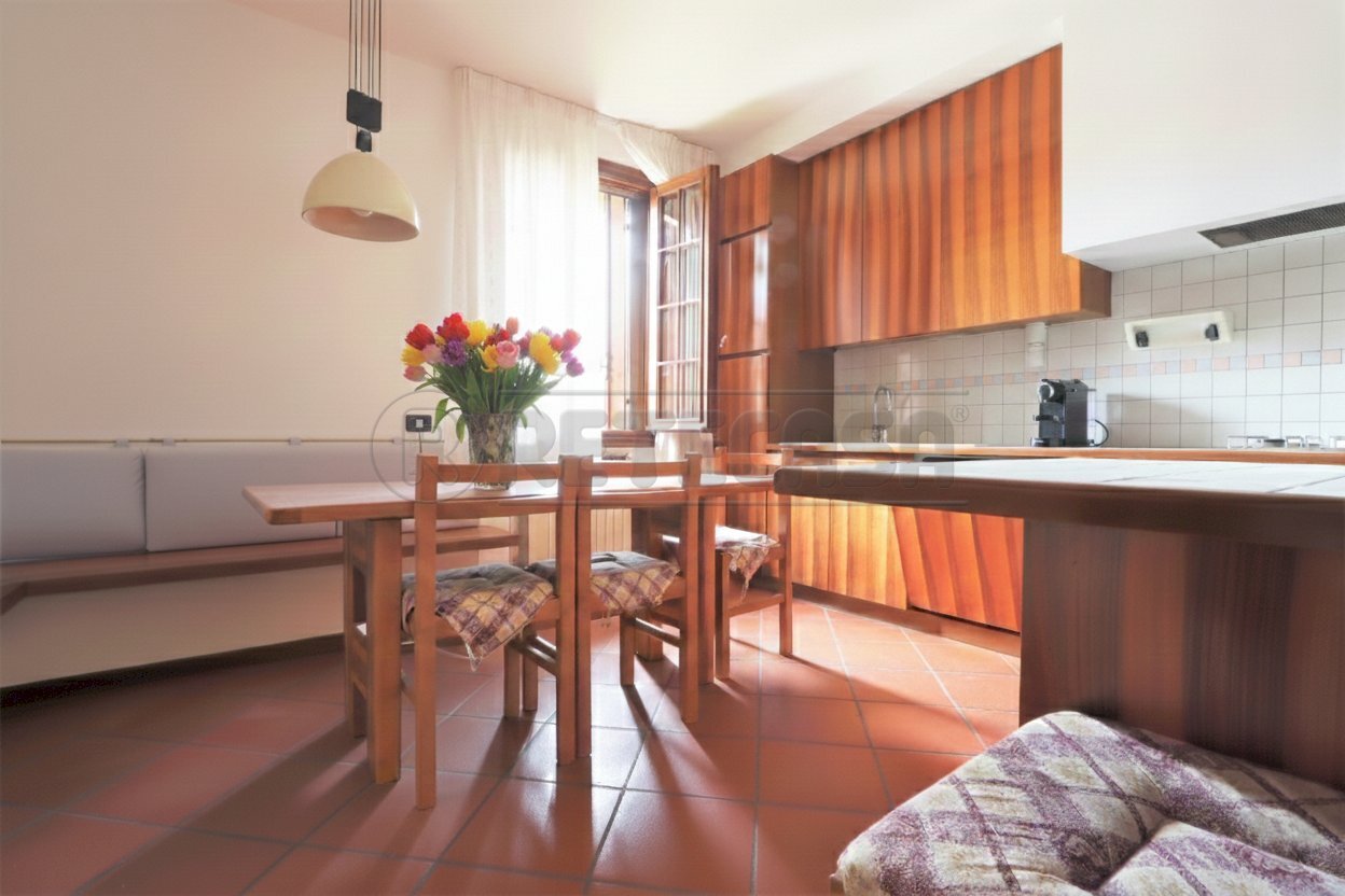 Gemini_Generated_Image_z9803hz9803hz980.png - Porzione di casa Via degli Eroi, Castegnero - foto 1