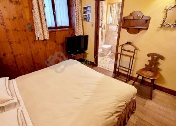 AFFITTO COURMAYEUR - CAMERA MATRIMONIALE - Appartamento Via Roma 10, Courmayeur - foto 11