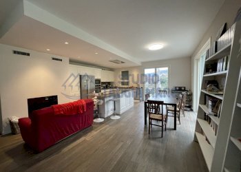 IMG_2987.JPG - Porzione di casa Strada Ciaixe 1, Camporosso - foto 4