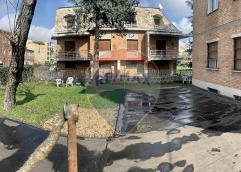 Bilocale Ospedale, Reggio nell'Emilia, Reggio nell'Emilia - foto 2