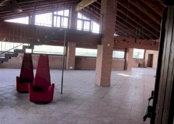 attivita_licenza_commerciale_in_vendita_a_carpanet - Locale Commerciale Via Stradone di Camigliano, Capannori - foto 5