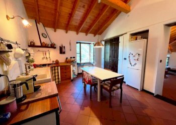 Portion of a house Via Antonio Ghiglino, Serra Riccò - photo 11