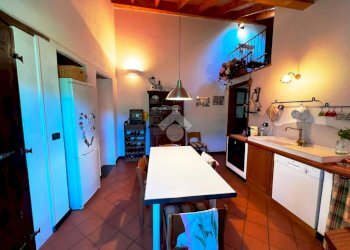 Portion of a house Via Antonio Ghiglino, Serra Riccò - photo 13