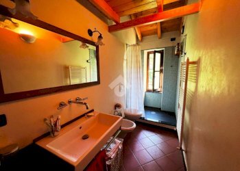 Portion of a house Via Antonio Ghiglino, Serra Riccò - photo 19