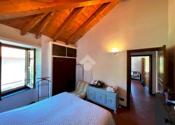 Portion of a house Via Antonio Ghiglino, Serra Riccò - photo 23